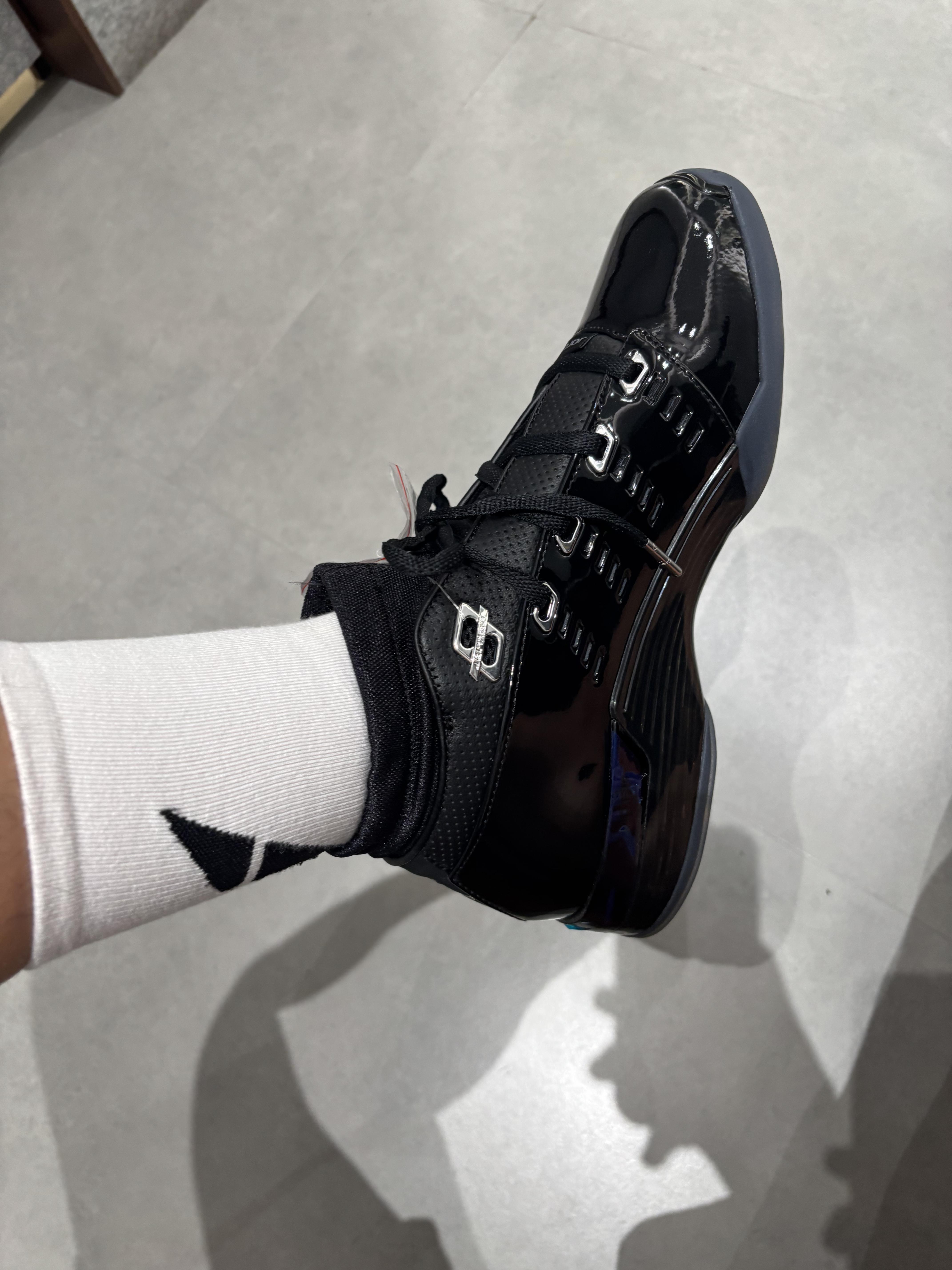aj17这个大黑漆皮….